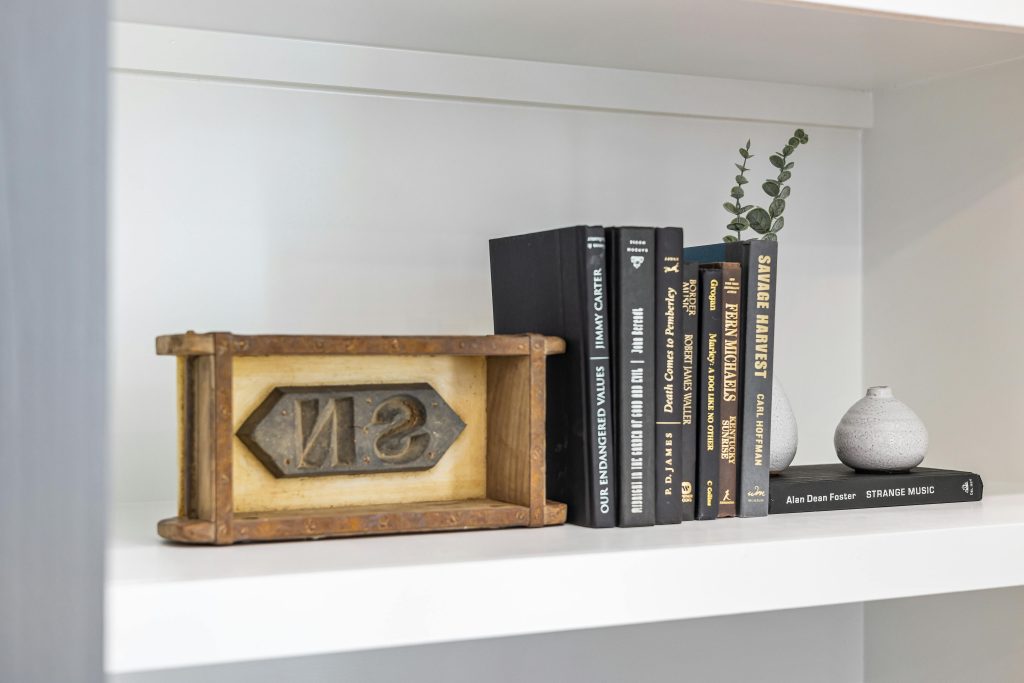 Shelf Styling Ideas For Book Lovers