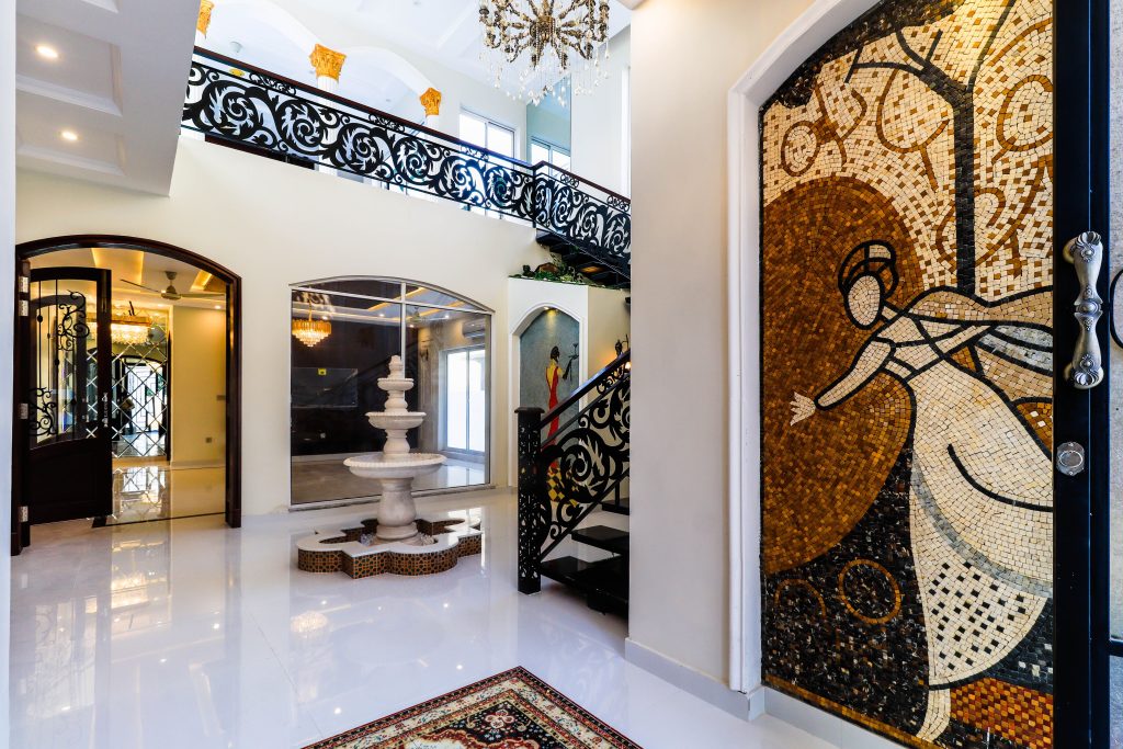 luxurious home decor